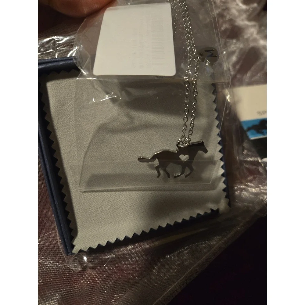 NEW sweet gift for horse crazy‎ girl